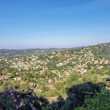 Βίλα Les Passiflorines Le Lavandou